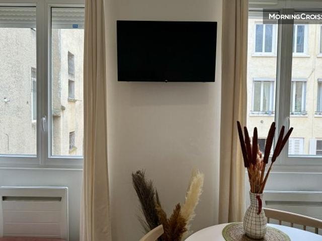 Location Appartement Rue de Nuits, Lyon