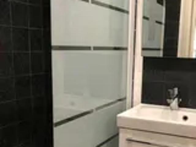 Location Appartement Rue de Saussure, Paris