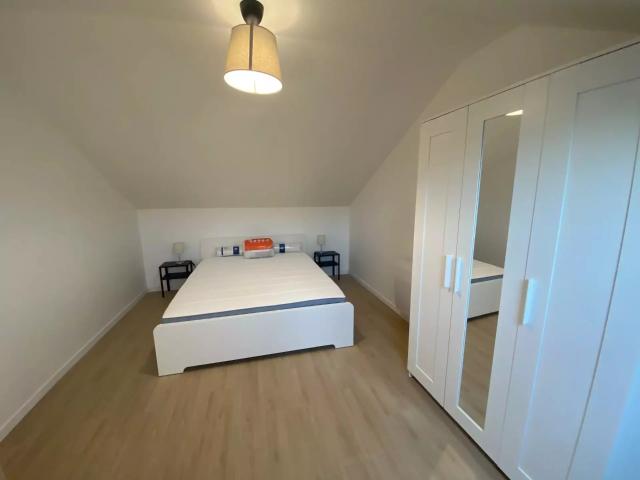 Location Appartement Rue de Saint Cyr, Bellevue