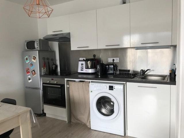 Location Appartement Rue de Saint Laurent, Rennes