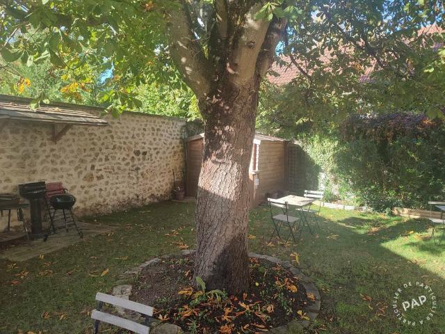 Location Appartement Rue de Saint Laurent, Saint Forget