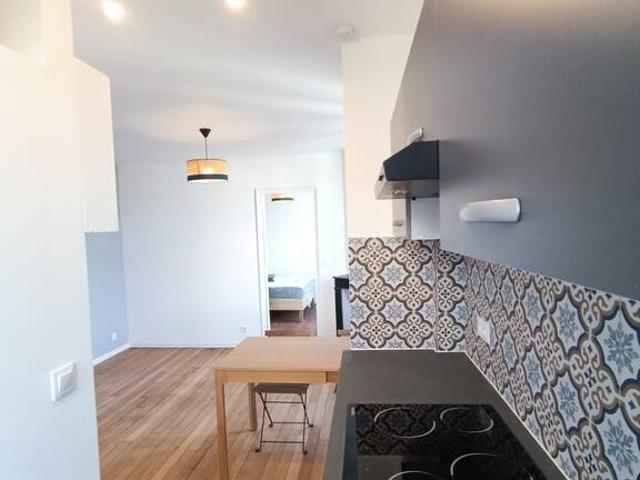 Location Appartement Rue de Suresnes, Garches