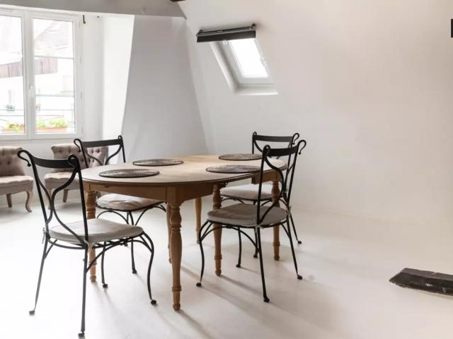Location Appartement Rue de Poitou, Paris