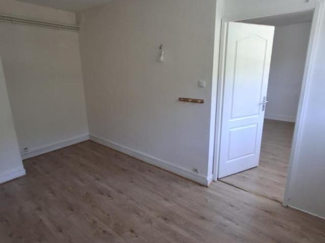 Location Appartement Rue de Pommier, Allevard