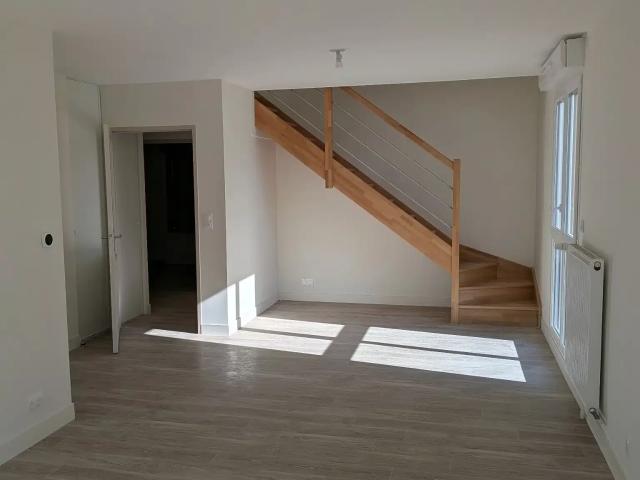Location Appartement Rue de Paris, Saint Clément
