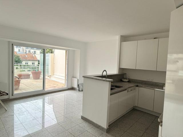 Location Appartement Rue de Passy, Paris