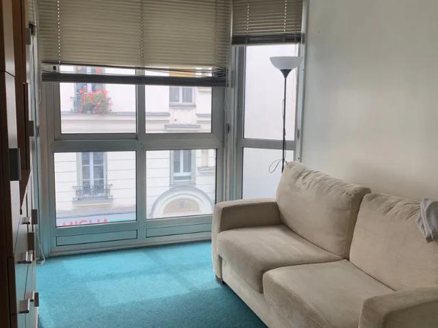 Location Appartement Rue de Picpus, Paris