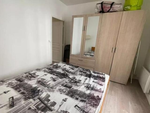 Location Appartement Rue de Plaisance, Paris