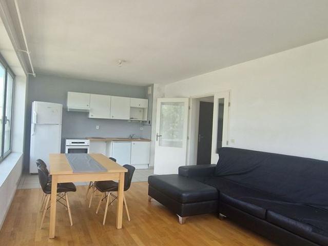 Location Appartement Rue de Prague, Lille