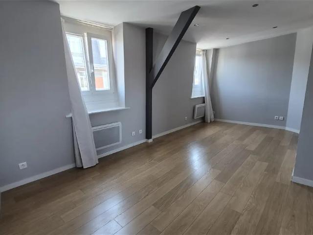 Location Appartement Rue de Roubaix, Lille