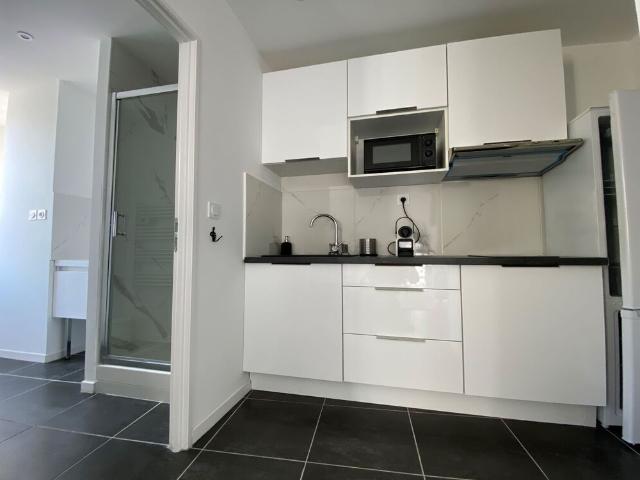 Location Appartement Rue de Rome, Marseille