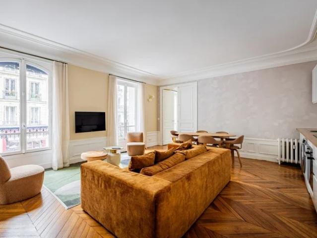 Location Appartement Rue de Rome, Paris