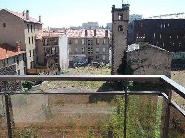 Location Appartement Rue de Rabanesse, Clermont Ferrand