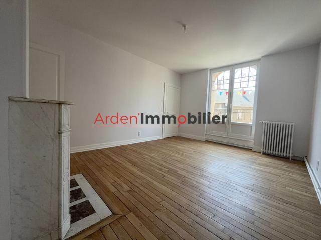 Location Appartement Rue De Rethel, Coucy