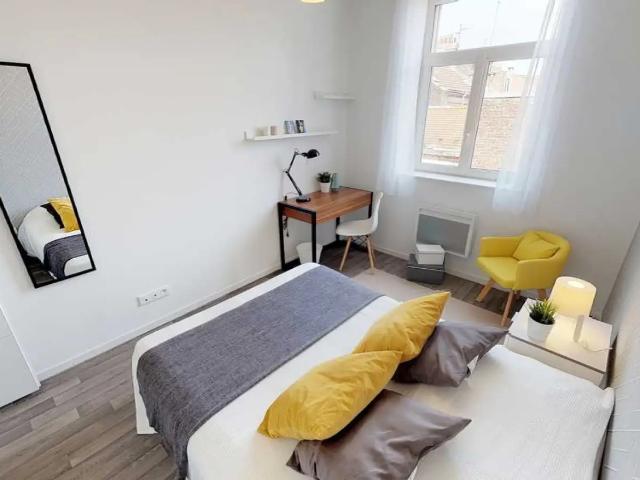 Location Appartement Rue de Wazemmes, Lille