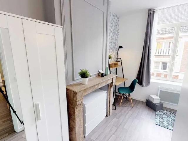 Location Appartement Rue de Wazemmes, Lille