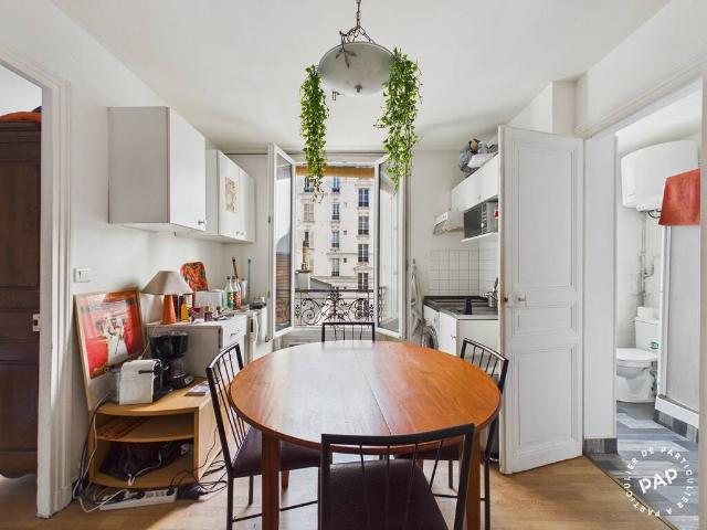 Location Appartement Rue de Tocqueville, Paris