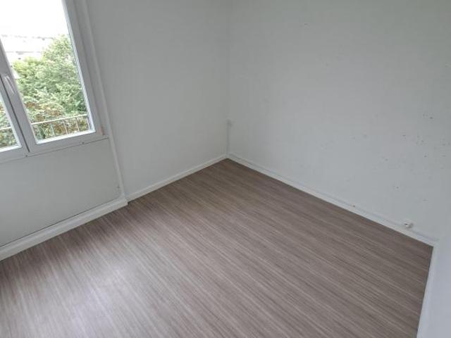 Location Appartement Rue de Tambour, Reims