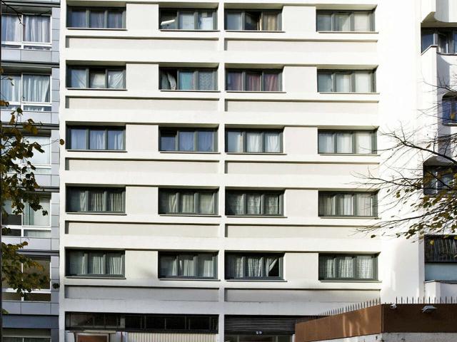 Location Appartement Rue de Thionville, Paris