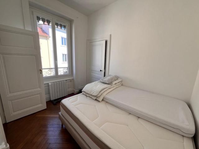 Location Appartement Rue de Trion, Lyon