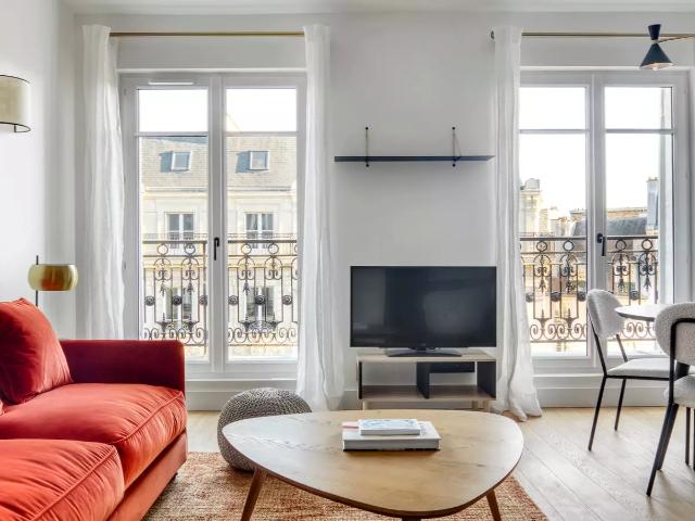 Location Appartement Rue Pierre Lescot, Paris