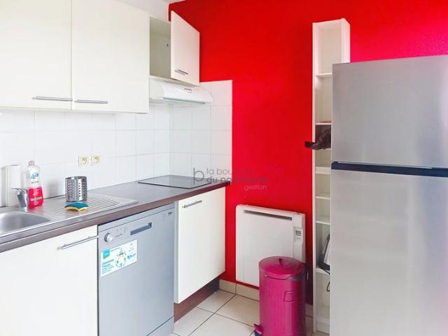 Location Appartement Rue de Vadelaincourt, Bordeaux