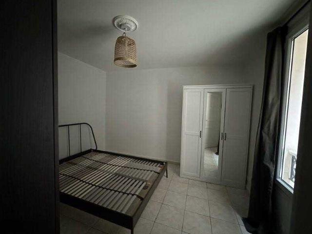 Location Appartement Rue de Verdun, Puteaux