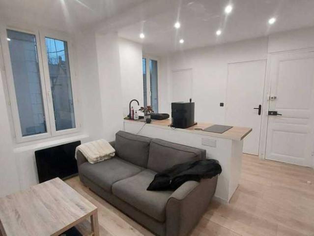 Location Appartement Rue de Viarmes, Paris
