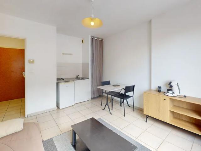 Location Appartement Rue de Vienne, Rodez