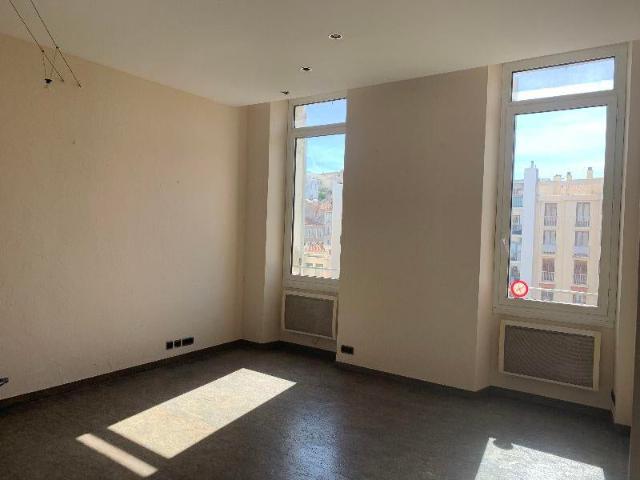 Location Appartement Rue d'Endoume, Marseille