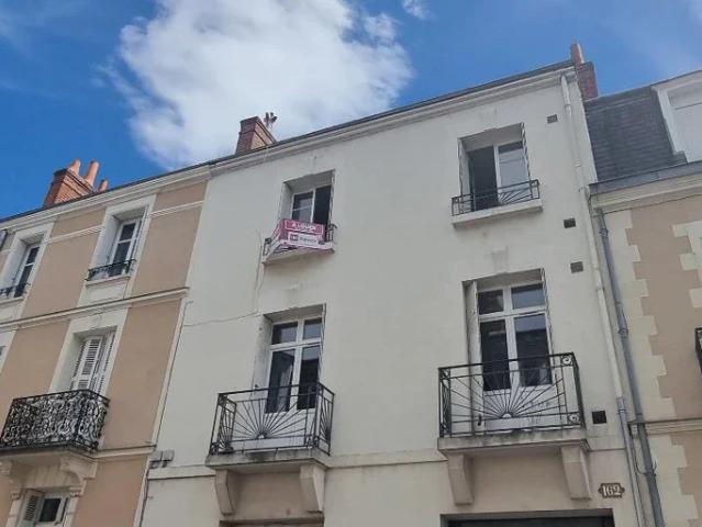 Location Appartement Rue d'Entraigues, Tours