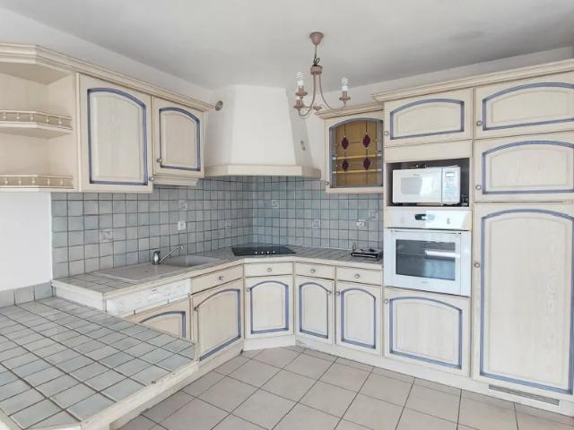 Location Appartement Rue des Mûriers, Manosque