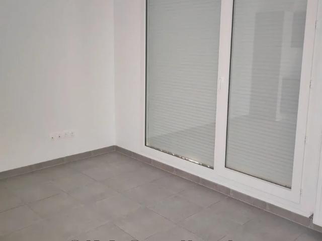 Location Appartement Rue des Marronniers, Fonbeauzard