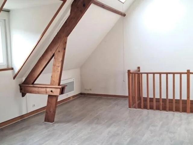 Location Appartement Rue des Martyrs de la Résistance, Méru