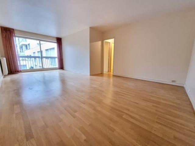 Location Appartement Rue des Meuniers, Paris