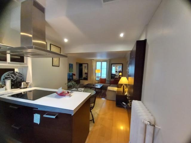 Location Appartement Rue des Minimes, Paris