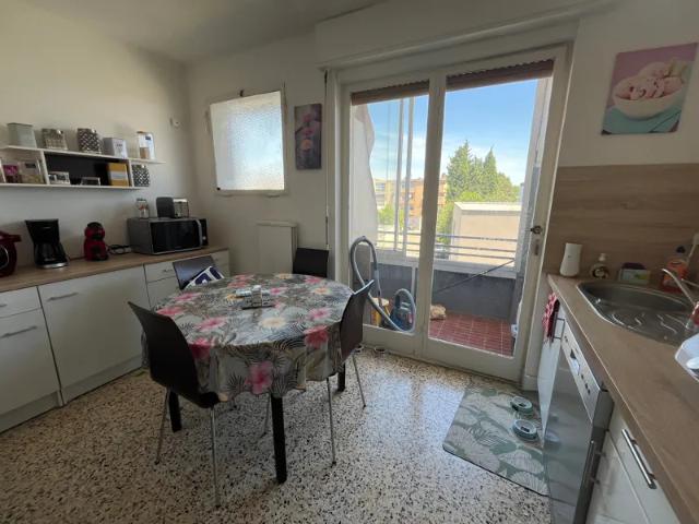 Location Appartement Rue des Olympiades, Lunel