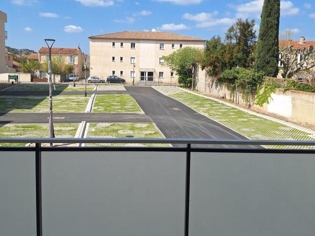 Location Appartement Rue des Aubépines, Cavaillon