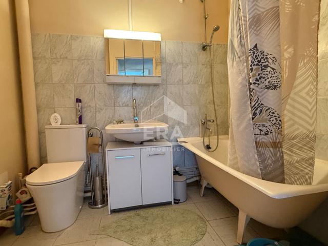 Location Appartement Rue des Augustins, Reims