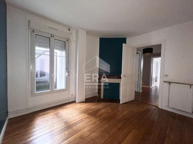 Location Appartement Rue des Augustins, Reims