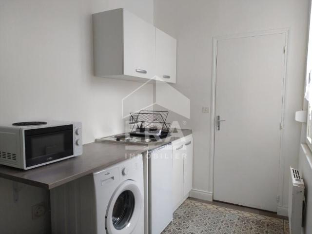 Location Appartement Rue des Augustins, Reims