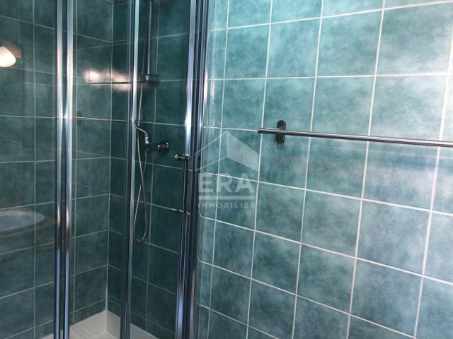 Location Appartement Rue des Augustins, Reims
