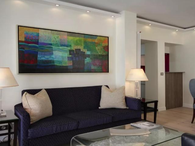 Location Appartement Rue des Acacias, Paris