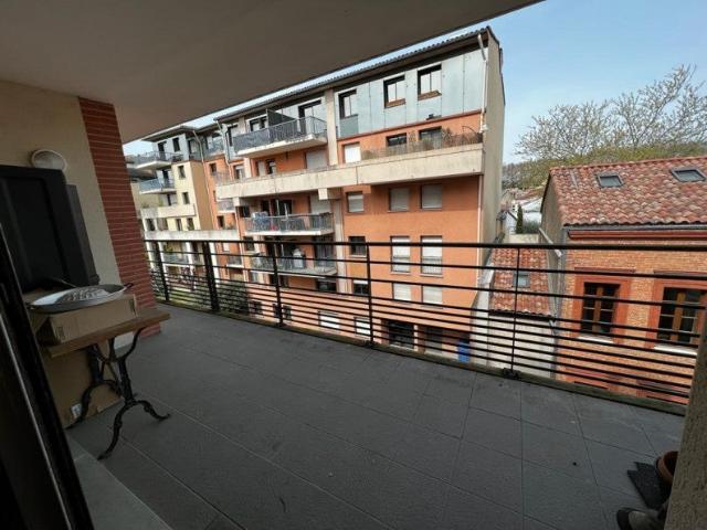 Location Appartement Rue des Amidonniers, Toulouse