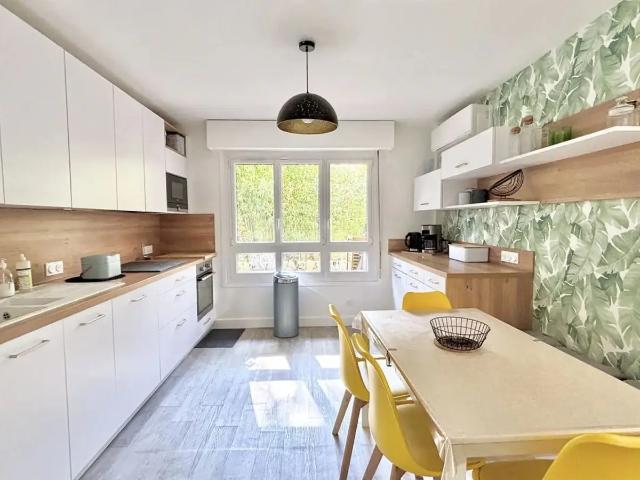 Location Appartement Rue des Aqueducs, Lyon