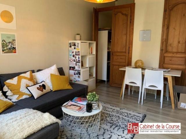 Location Appartement Rue des Argentiers, Bordeaux