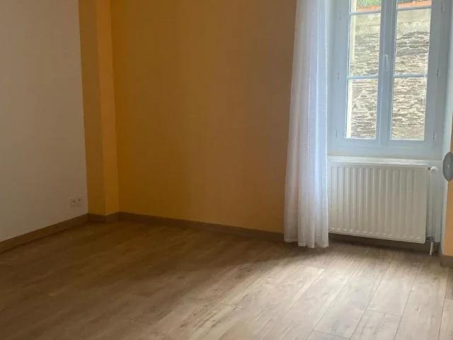 Location Appartement Rue Des Buttes De Pigeon, Angers