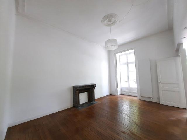Location Appartement Rue des Bruyères, Fontguenand