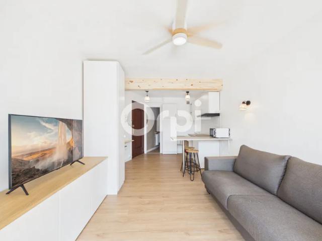 Location Appartement Rue des Cyclamens, Mandelieu la Napoule
