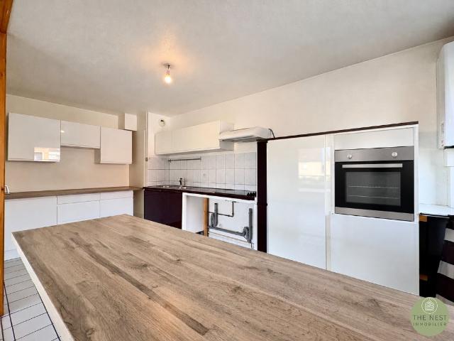 Location Appartement Rue des Carlovingiens, Colmar